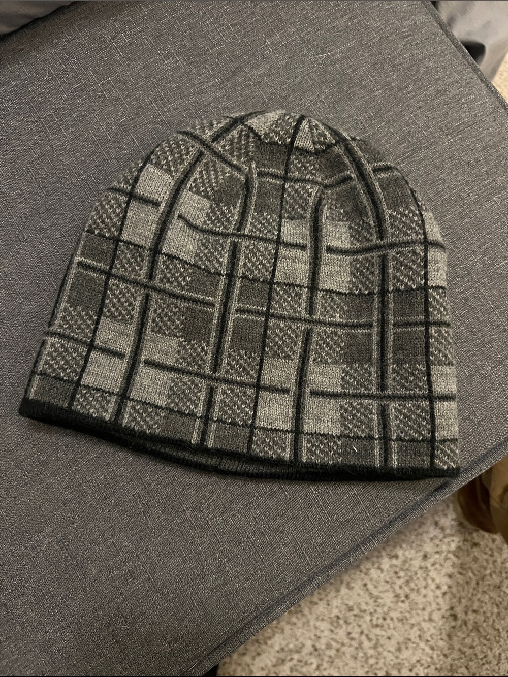 Men's Gray Patterned Reversible Knit Beanie - Brand